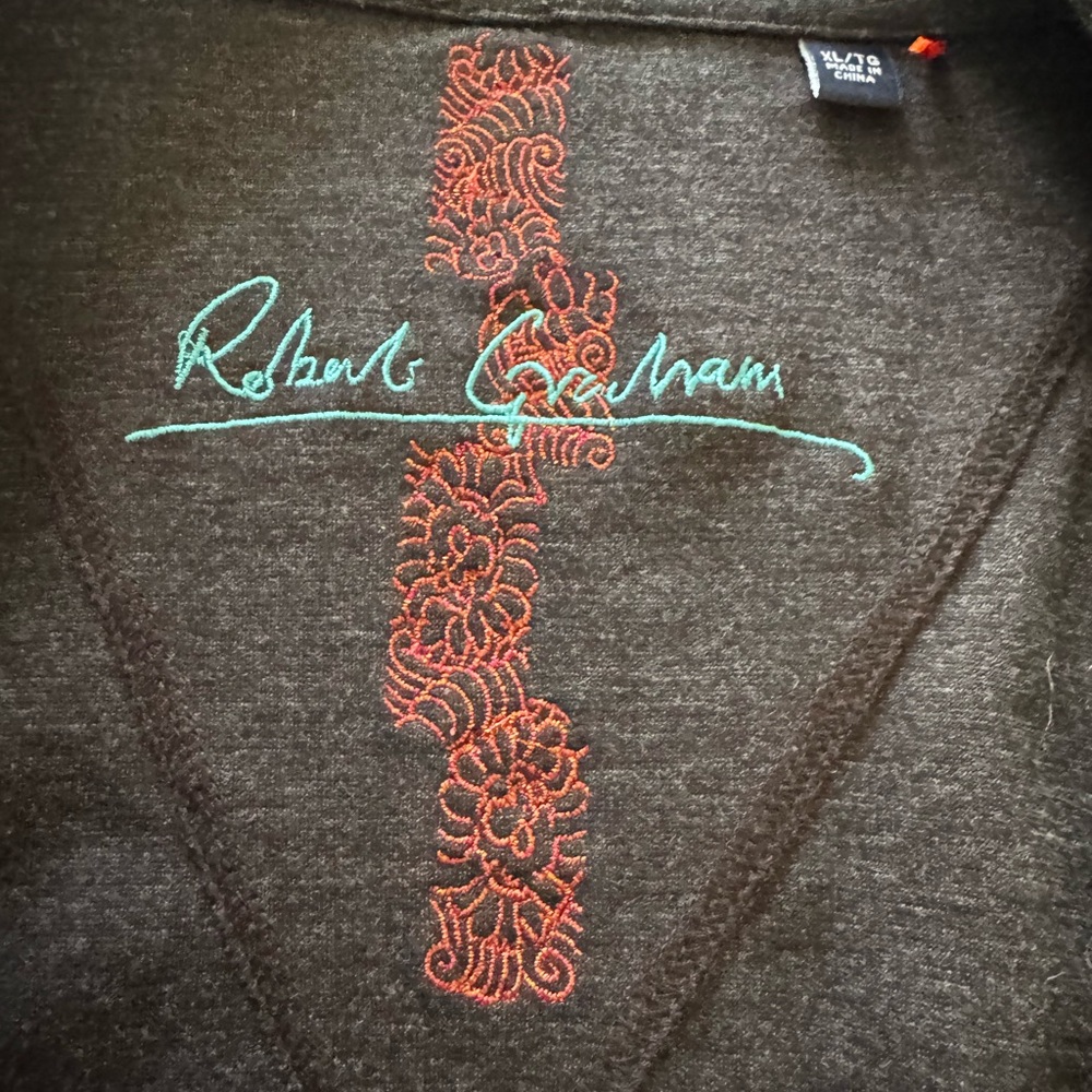 Robert Graham sweater - Picture 11 of 11